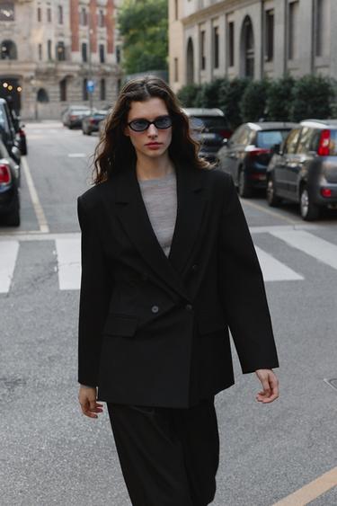 OVERSIZED DOUBLE-BREASTED BLAZER - Black by Zara