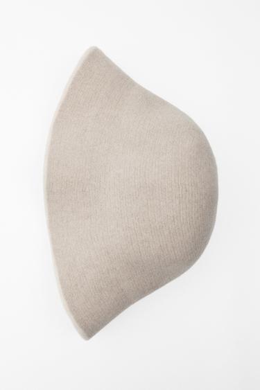 WOOL BLEND BUCKET HAT - Ecru by Zara