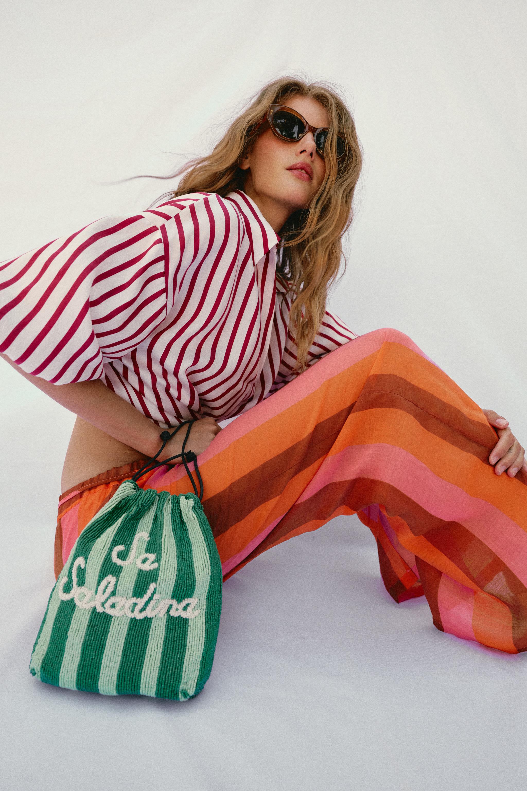 BEADED BUCKET BAG — Green