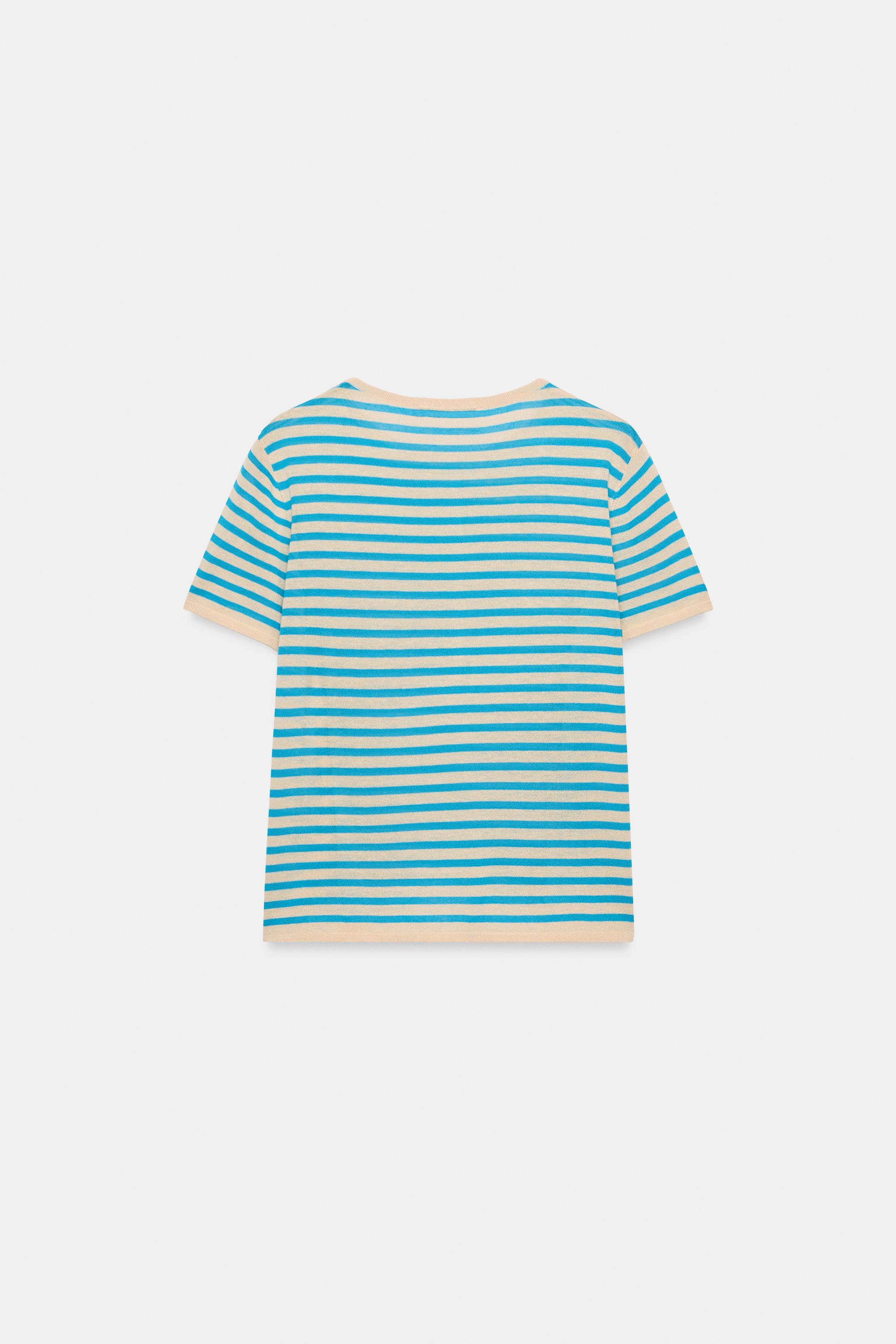 STRIPED KNIT TOP