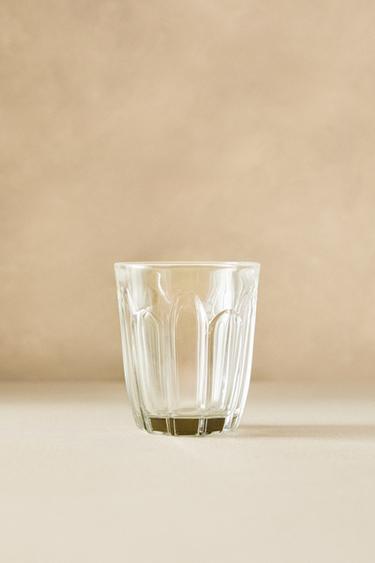 Zara COFFEE TUMBLER WITH RAISED DESIGN - 