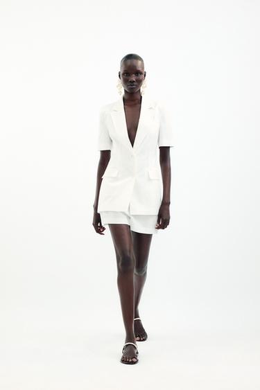 BLAZER ENTALLADA MANGA CORTA CON LINO - Blanco roto de Zara - Imagen 0