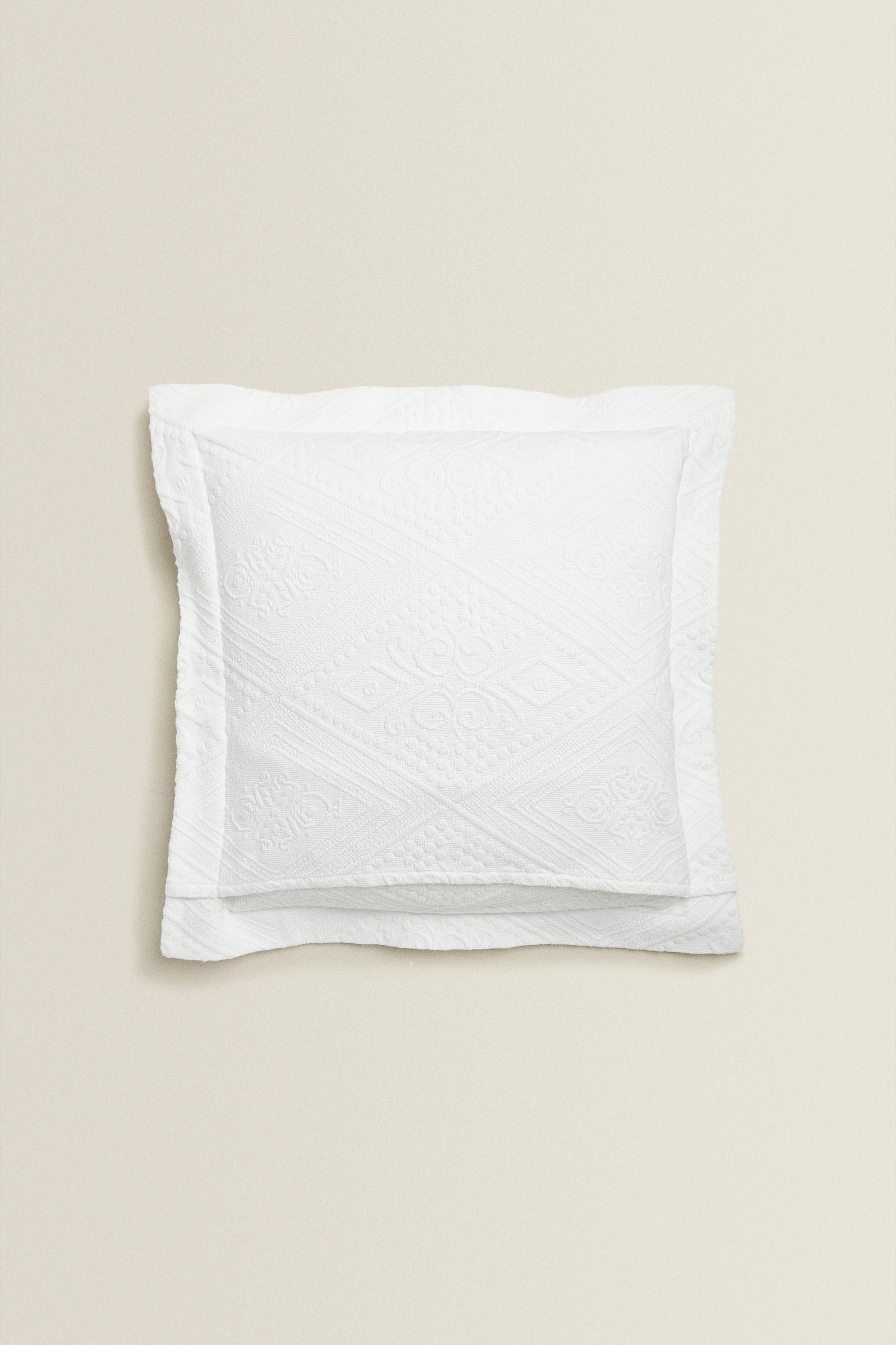 未使用 オリジナルクッション 座布団 白 ホワイト white バカラ 紙袋付き 未使用 オリジナルクッション 座布団 白 ホワイト white バカラ