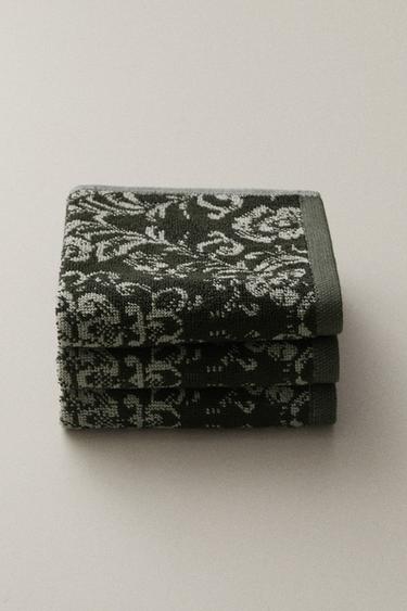 FLORAL JACQUARD TERRY BATH TOWEL SET (SET OF 3) — Dark green 1