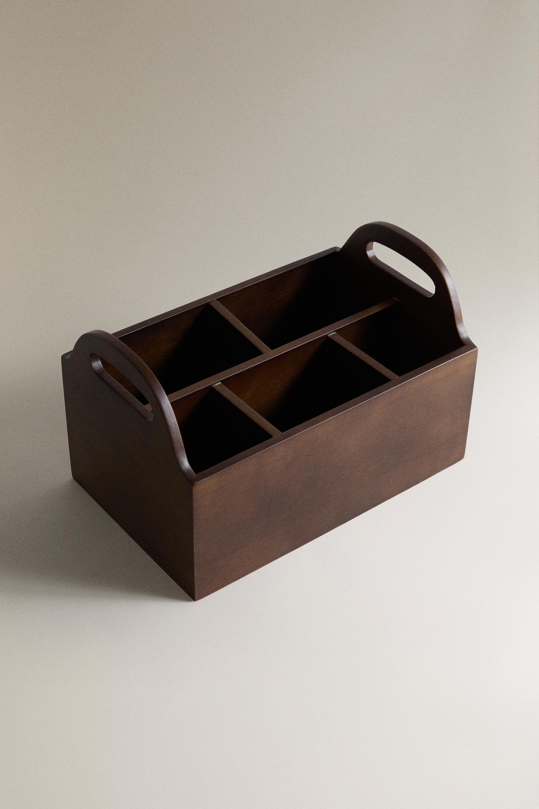 WOODEN STORAGE BOX — Dark brown