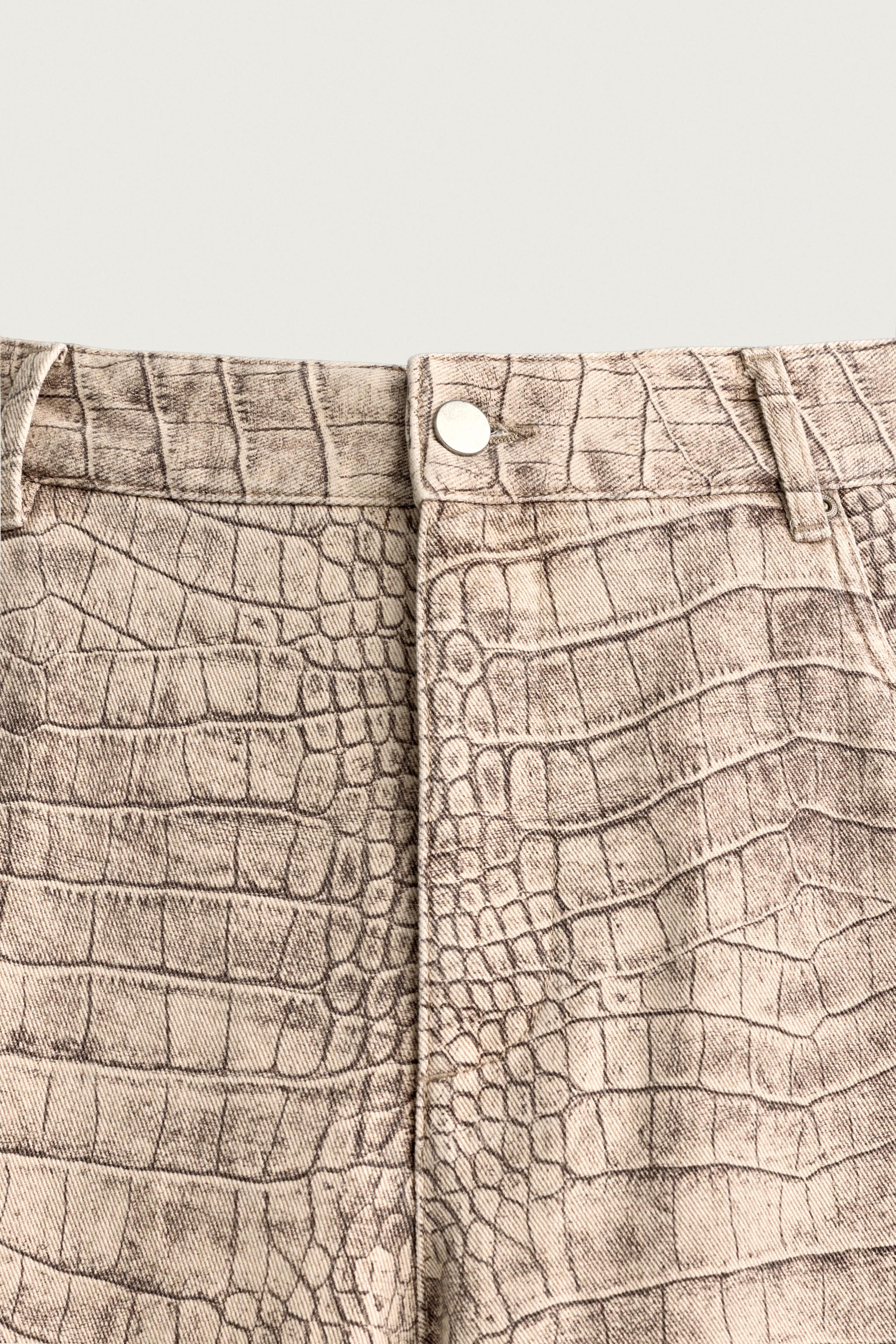 ANIMAL PRINT RELAXED FIT PANTS