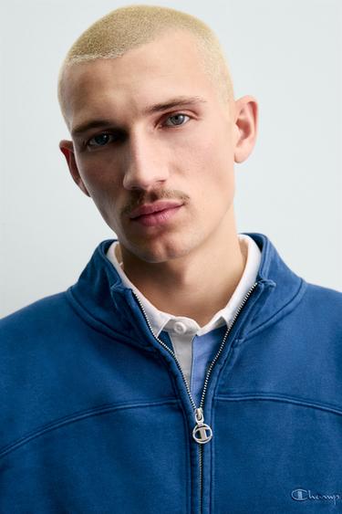 SUDADERA CUELLO CREMALLERA CHAMPION ® X ZARA - Marino de Zara