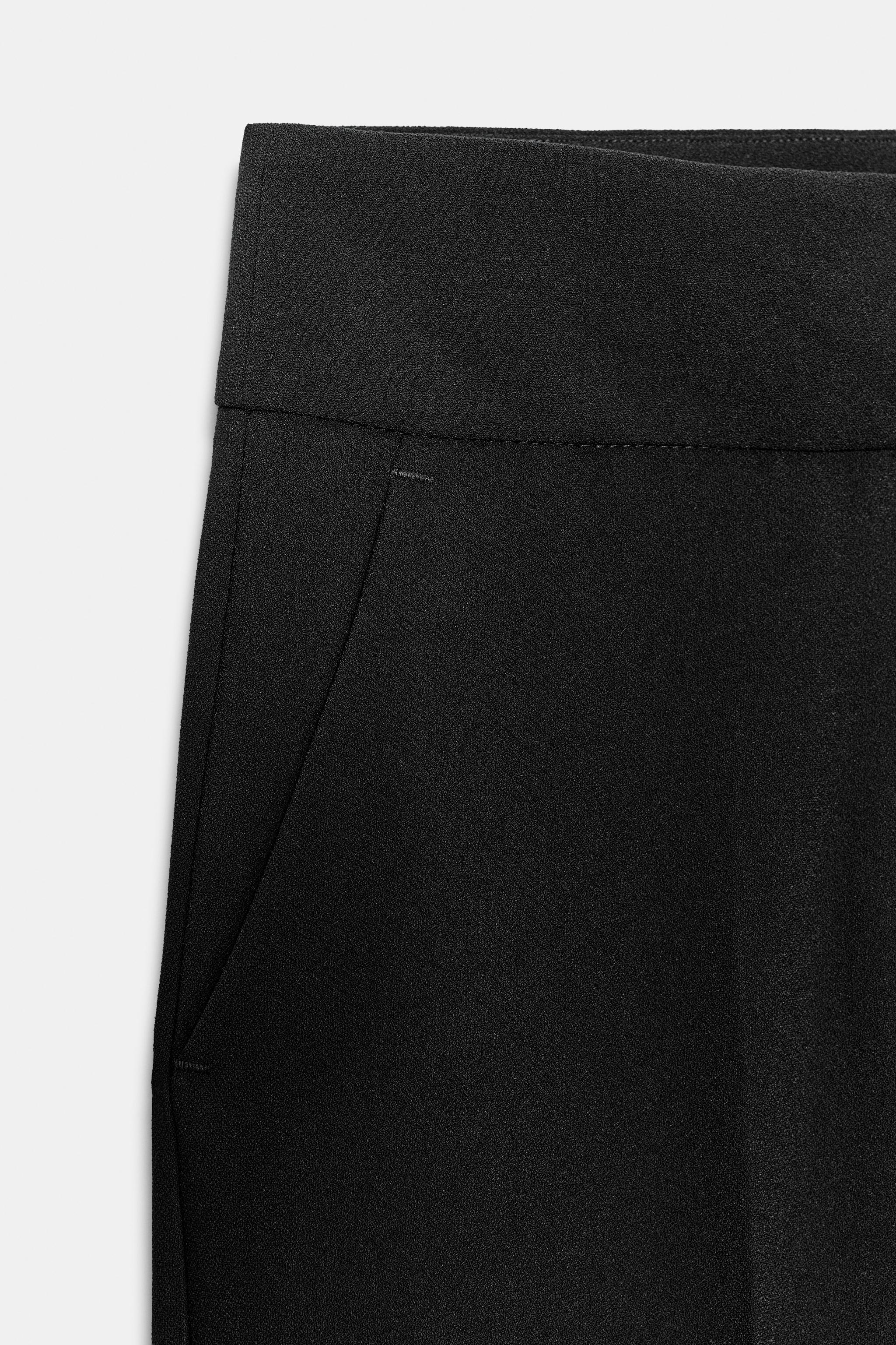HIGH-WAISTED WIDE LEG PANTS