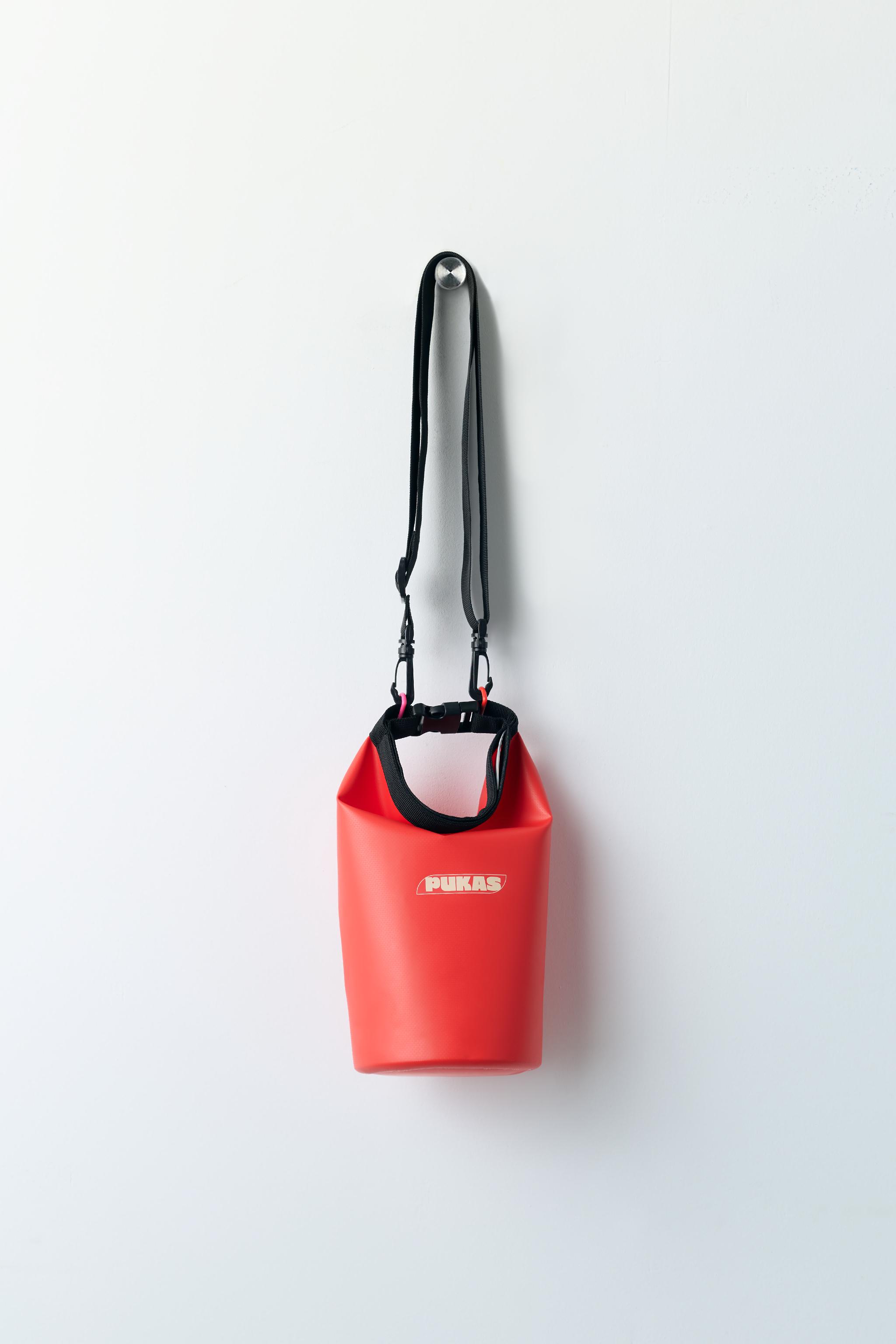 PUKAS © BAG — Red