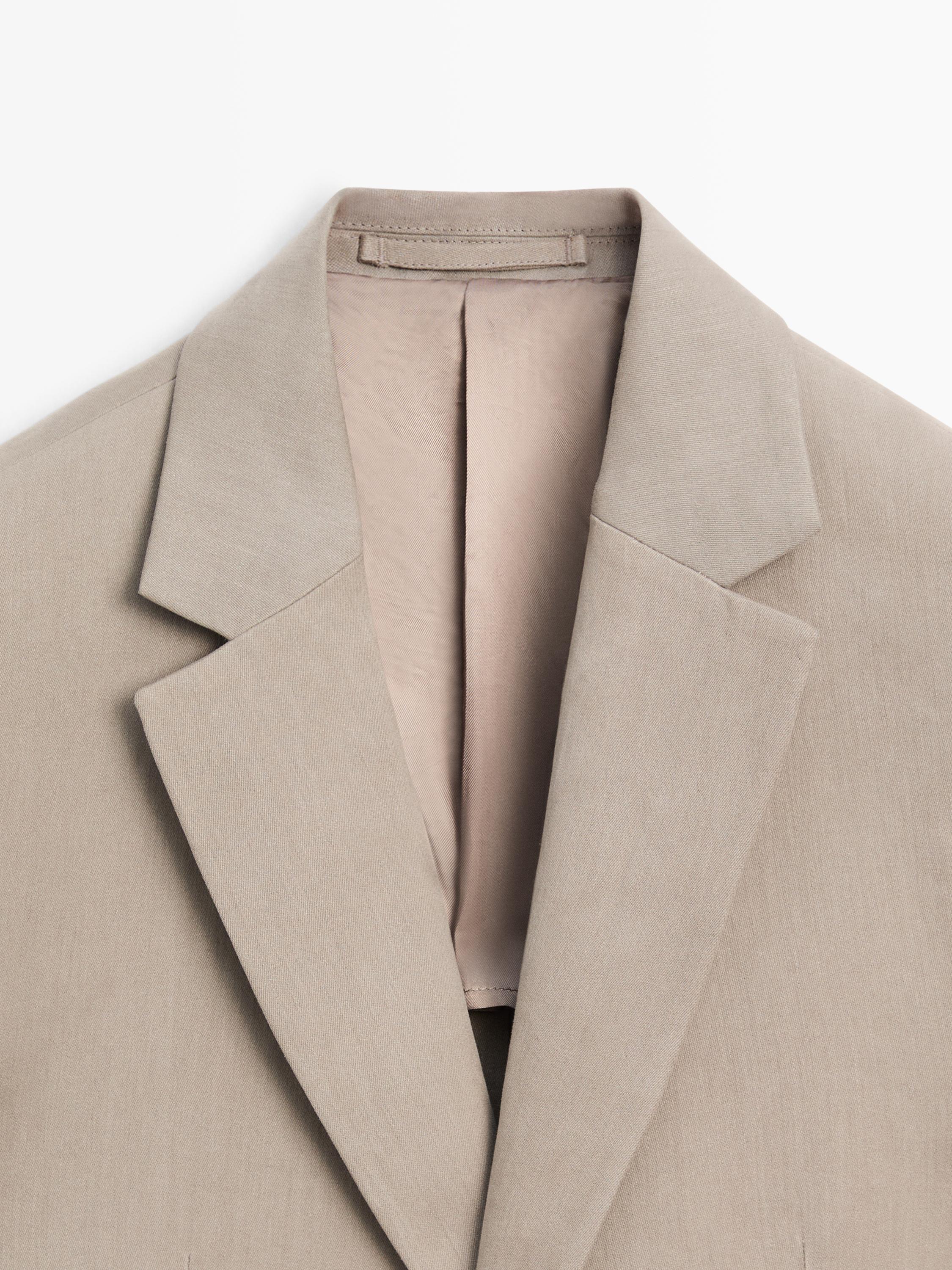 100% linen tailored blazer with pocket details