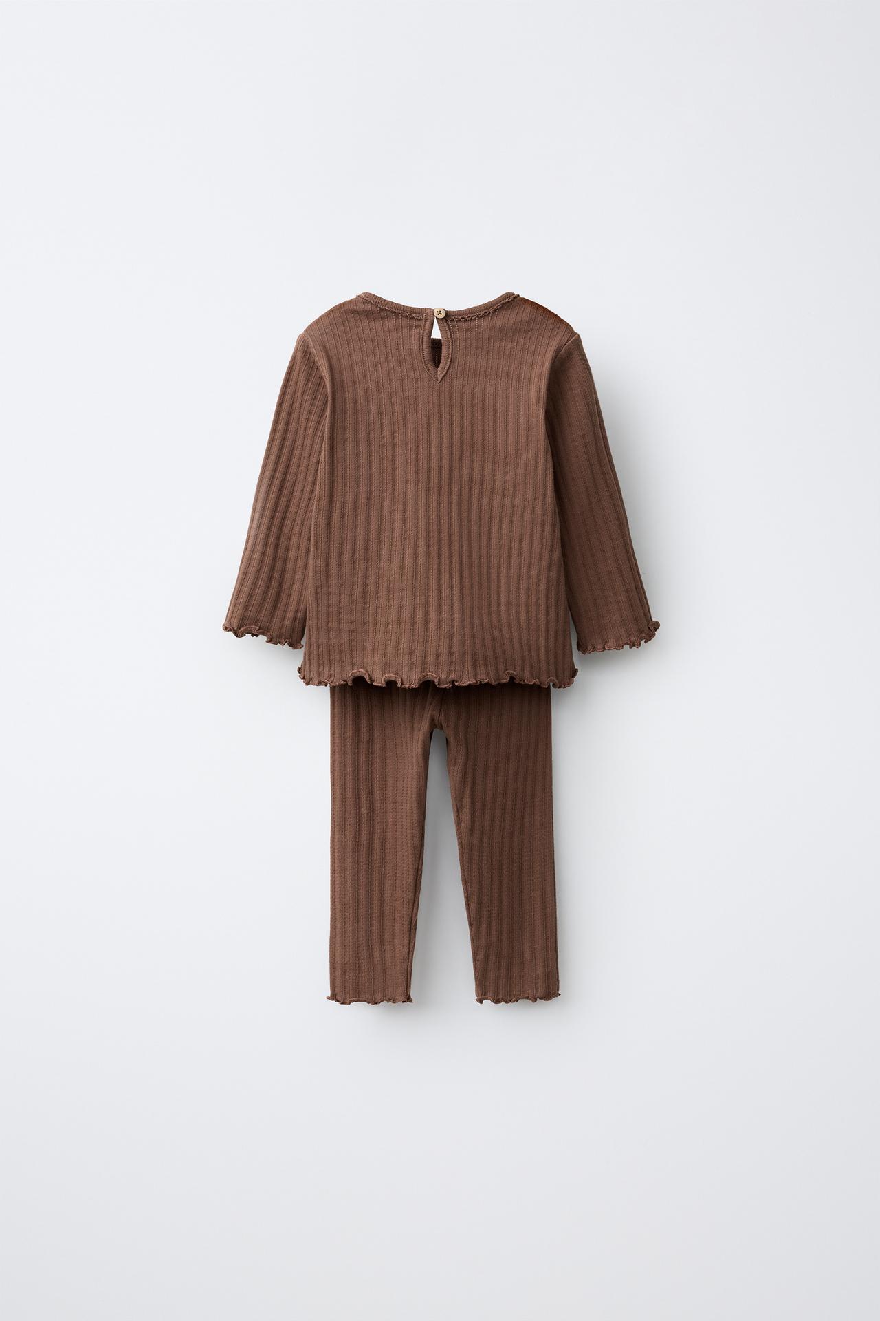 EMBROIDERED T-SHIRT AND LEGGINGS SET — Brown