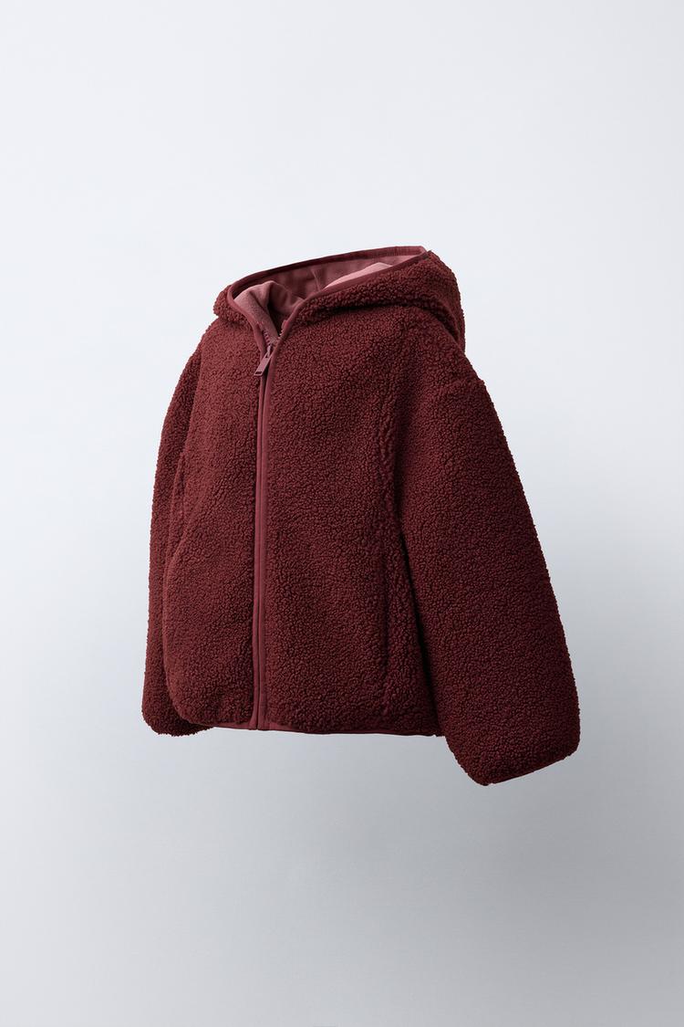 Chaqueta con capucha de pelo sintético 2