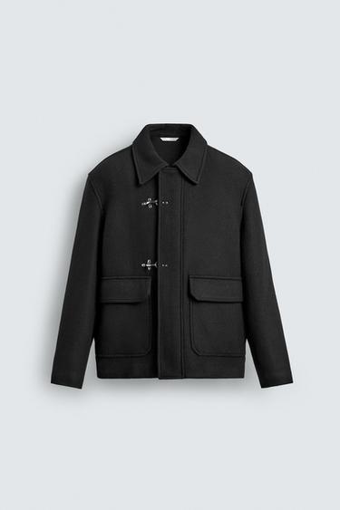 جاكيت كبير بالصوف وأزرار ضفدع - أسود الخاص بـ Zara