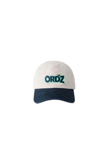 GORRA LOGO BORDADO - Crudo / Azul de Zara