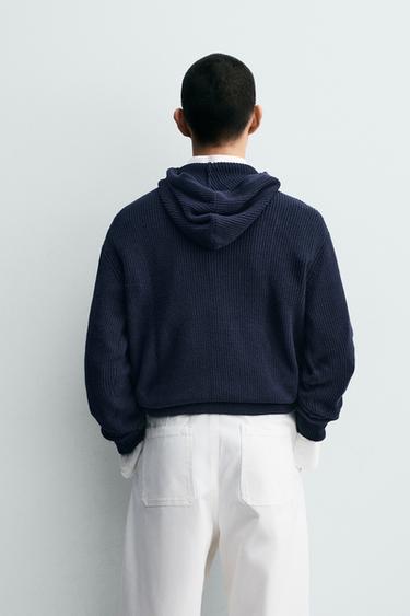PULL EN COTON - LAINE À CAPUCHE - Bleu marine de Zara - Image 2