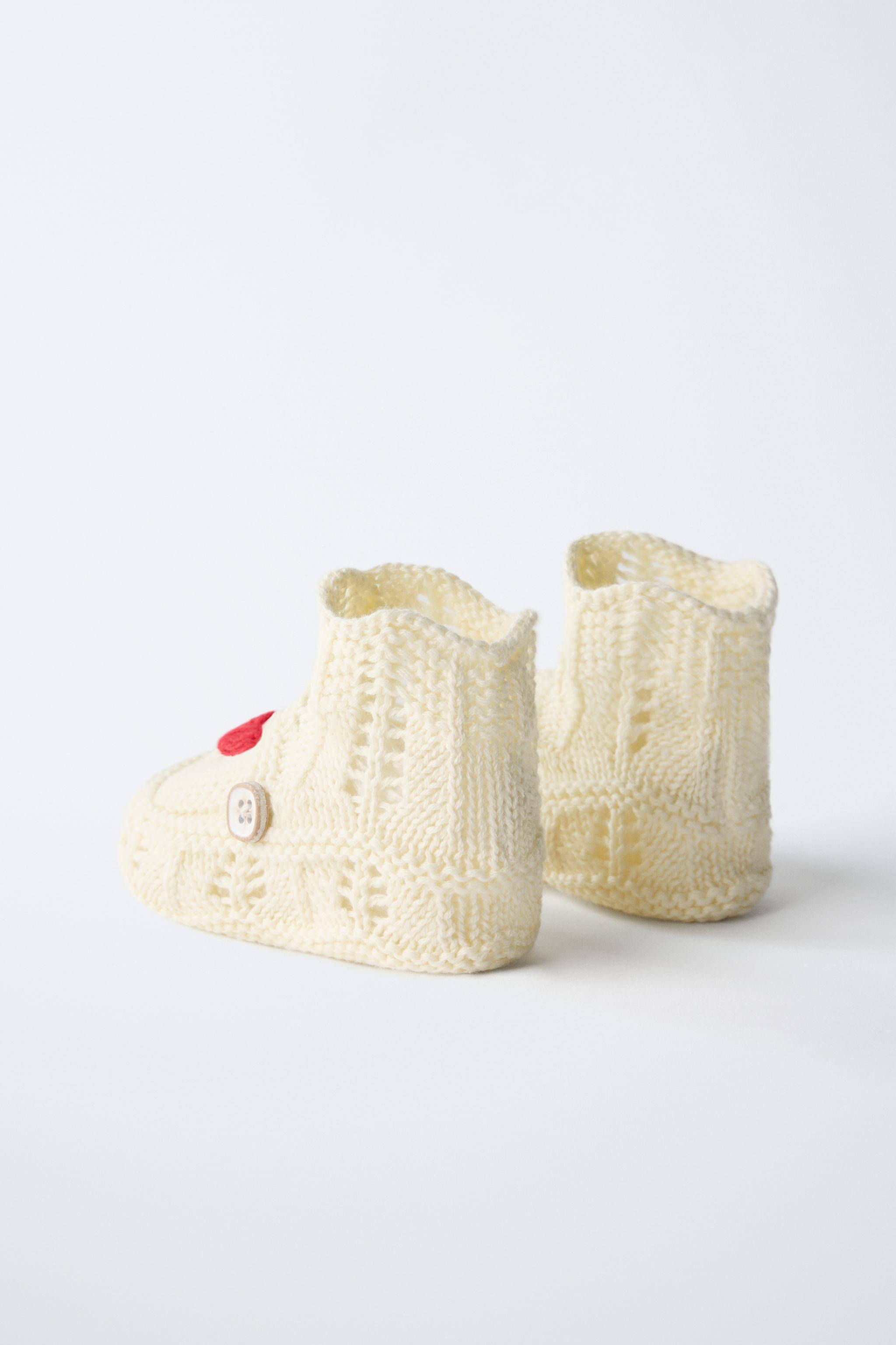 HEART BOOTIES