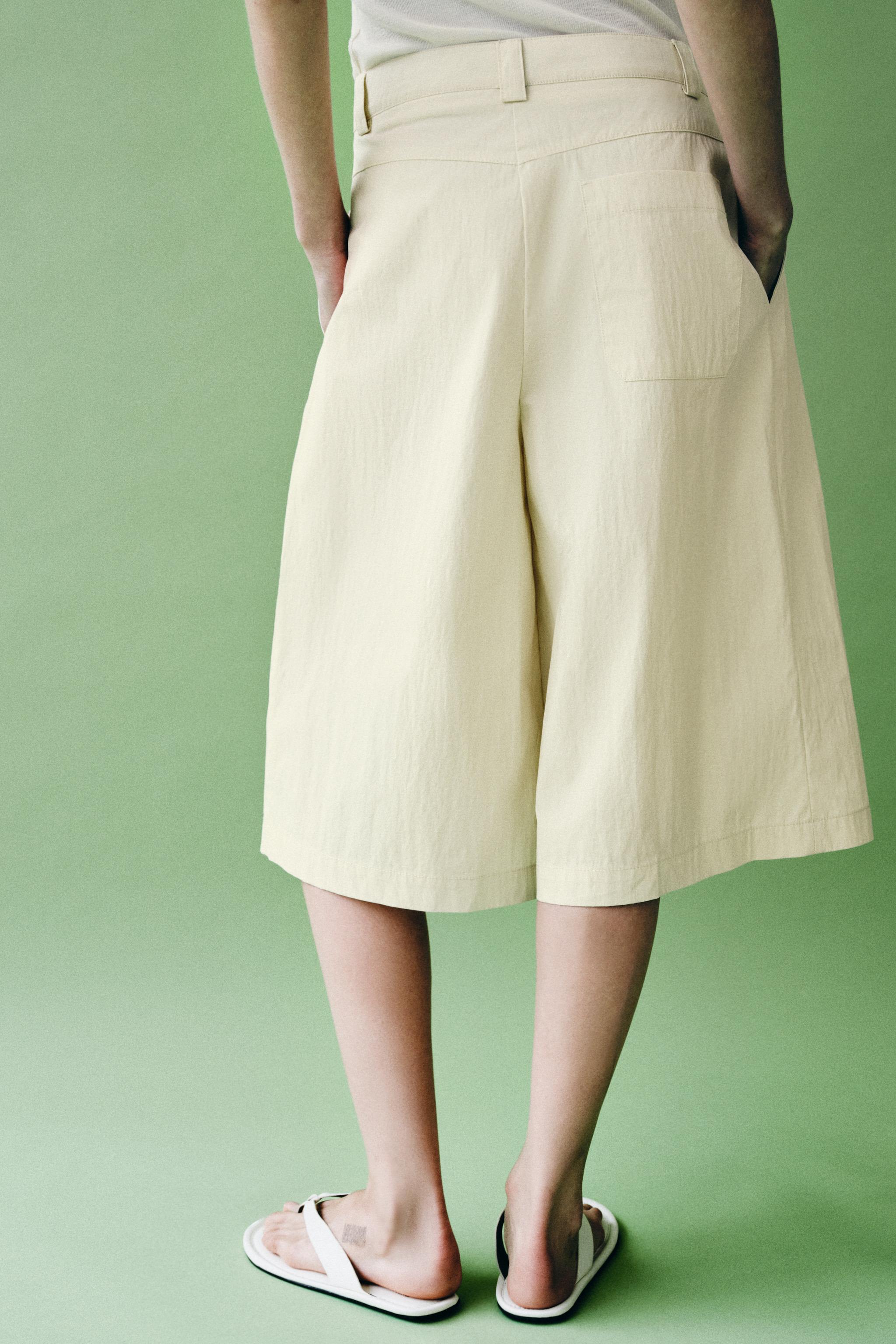 Zara ZW COLLECTION PİLELİ BERMUDA görsel 4