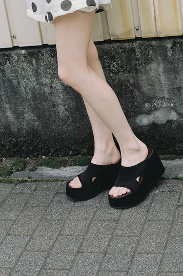 TOPSTITCHED WEDGES - Black by Zara