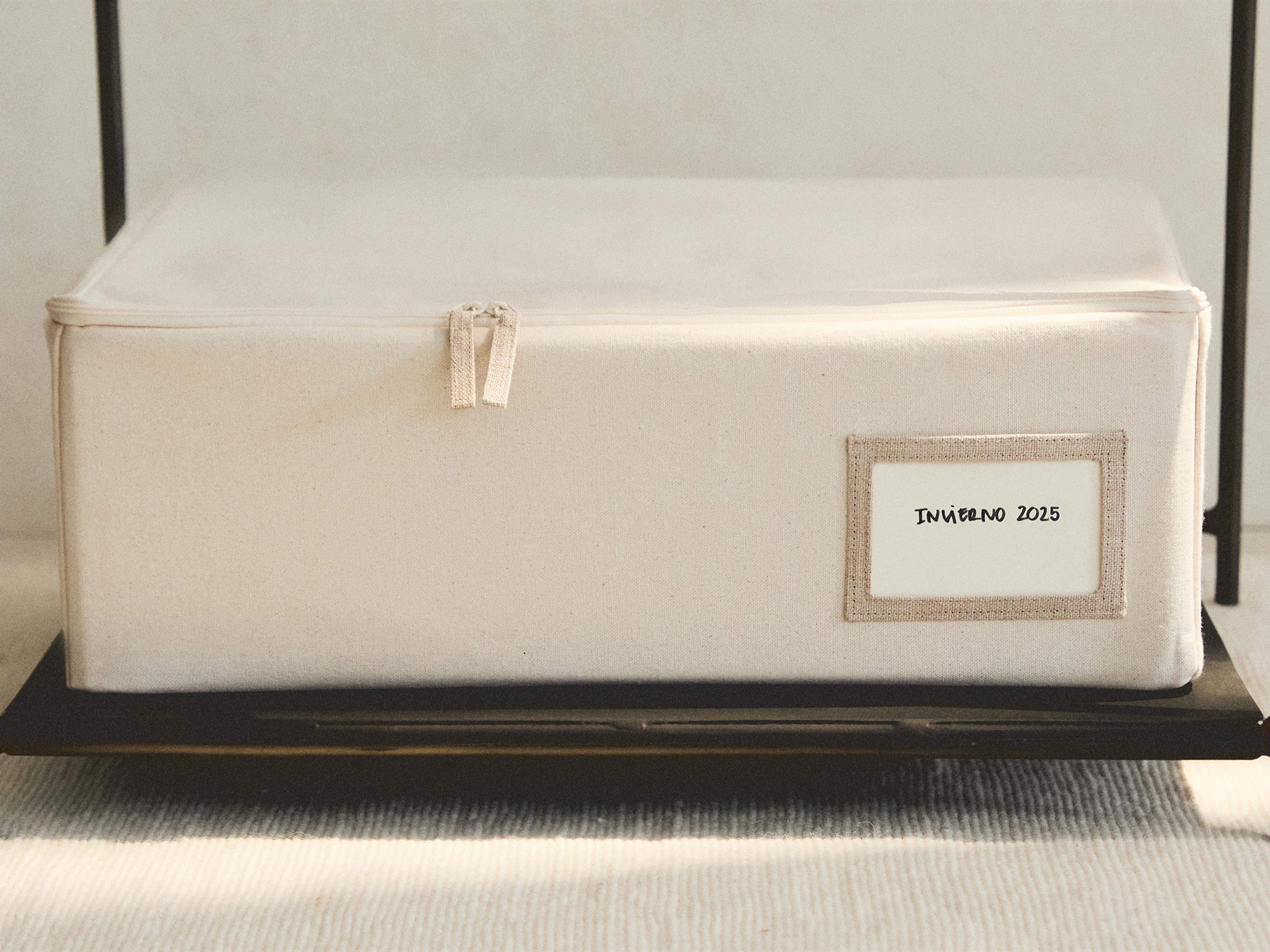 MEDIUM WARDROBE ORGANIZER BOX — Ecru