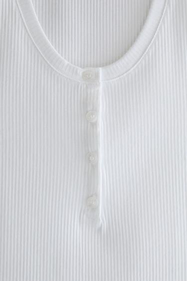 VEST TOP WITH BUTTONS - White by Zara - Image 2