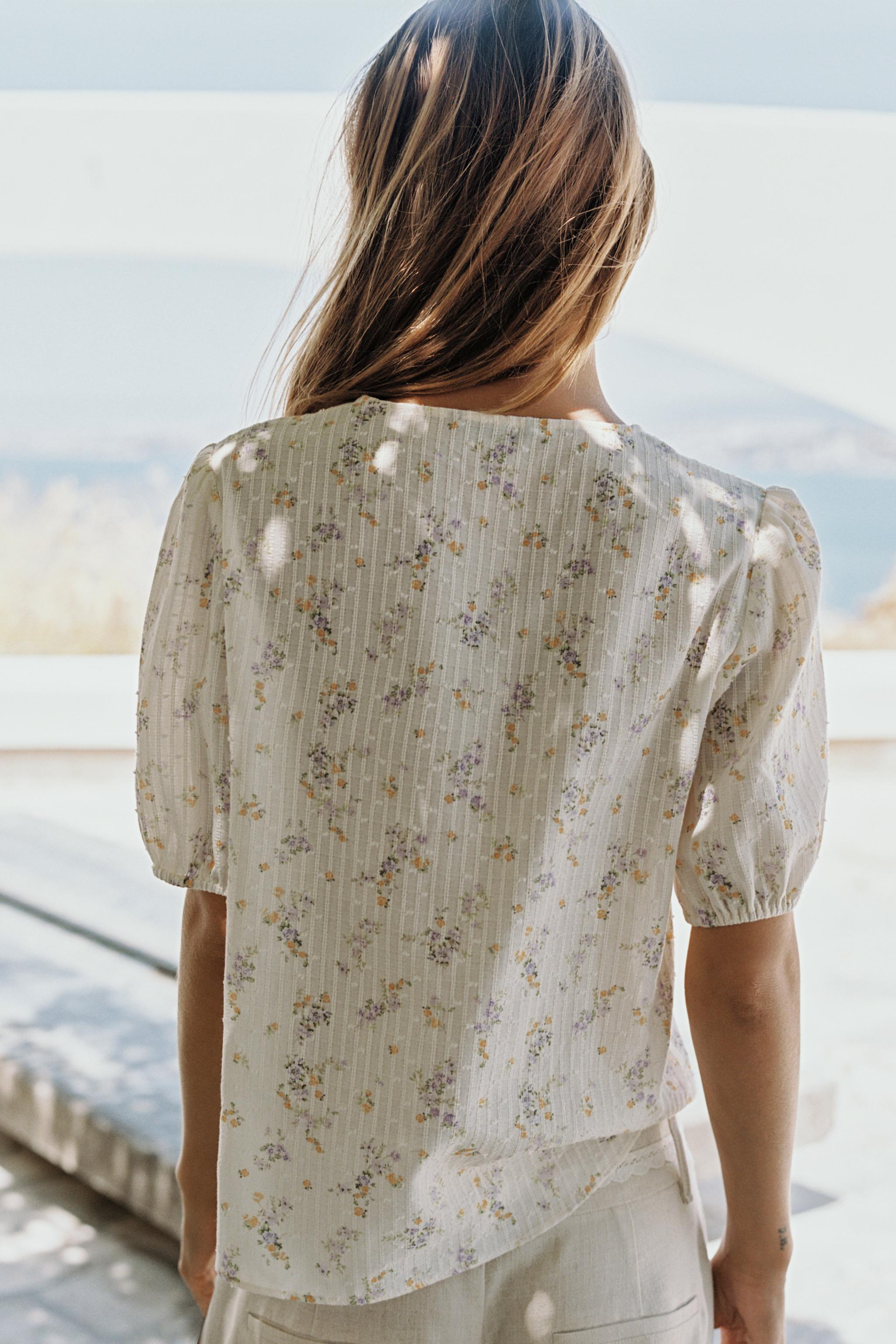 Zara Çiçek Desenli Büzgülü Bluz görsel 5