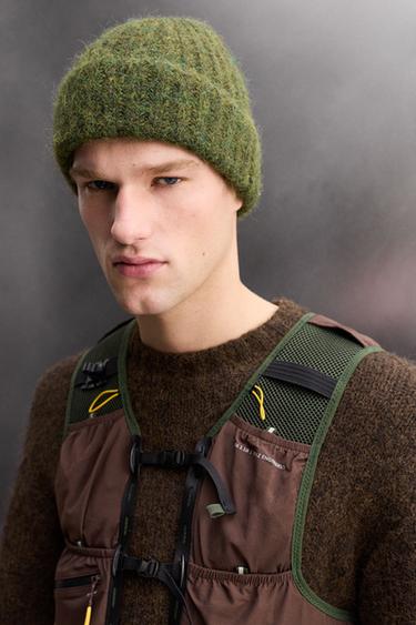 CHALECO DEPORTIVO TÉCNICO - Rojo Burdeos de Zara