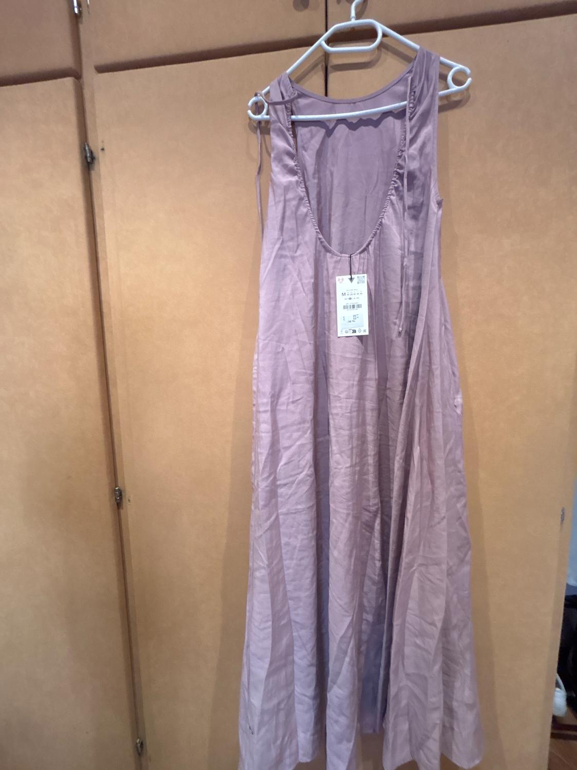 LONG FLOWING DRESS - Image 2