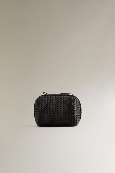 Zara WAFFLE-TEXTURE FABRIC TOILETRY BAG - Black