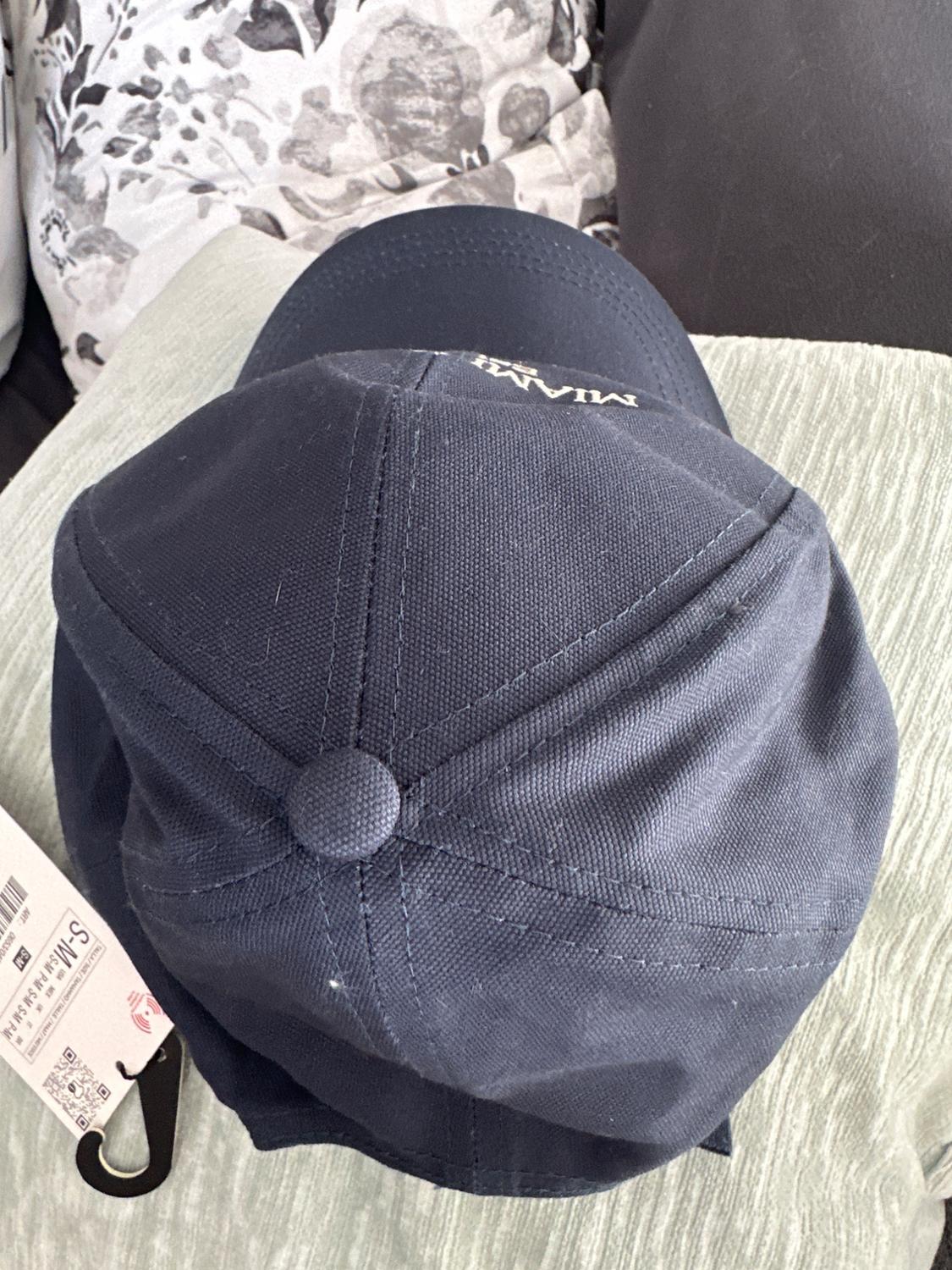 GORRA TEXTO BORDADO - Image 2