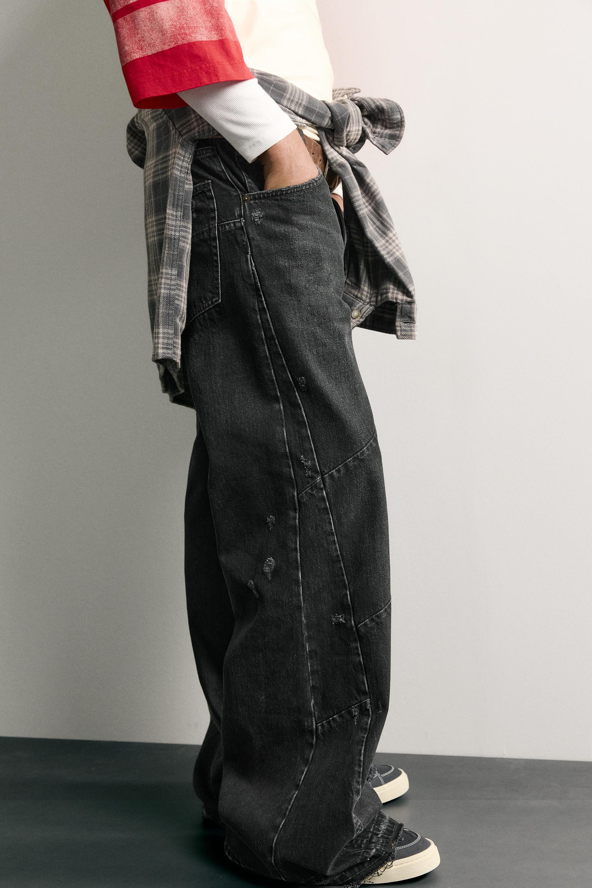 SEAMED FLARE FIT JEANS