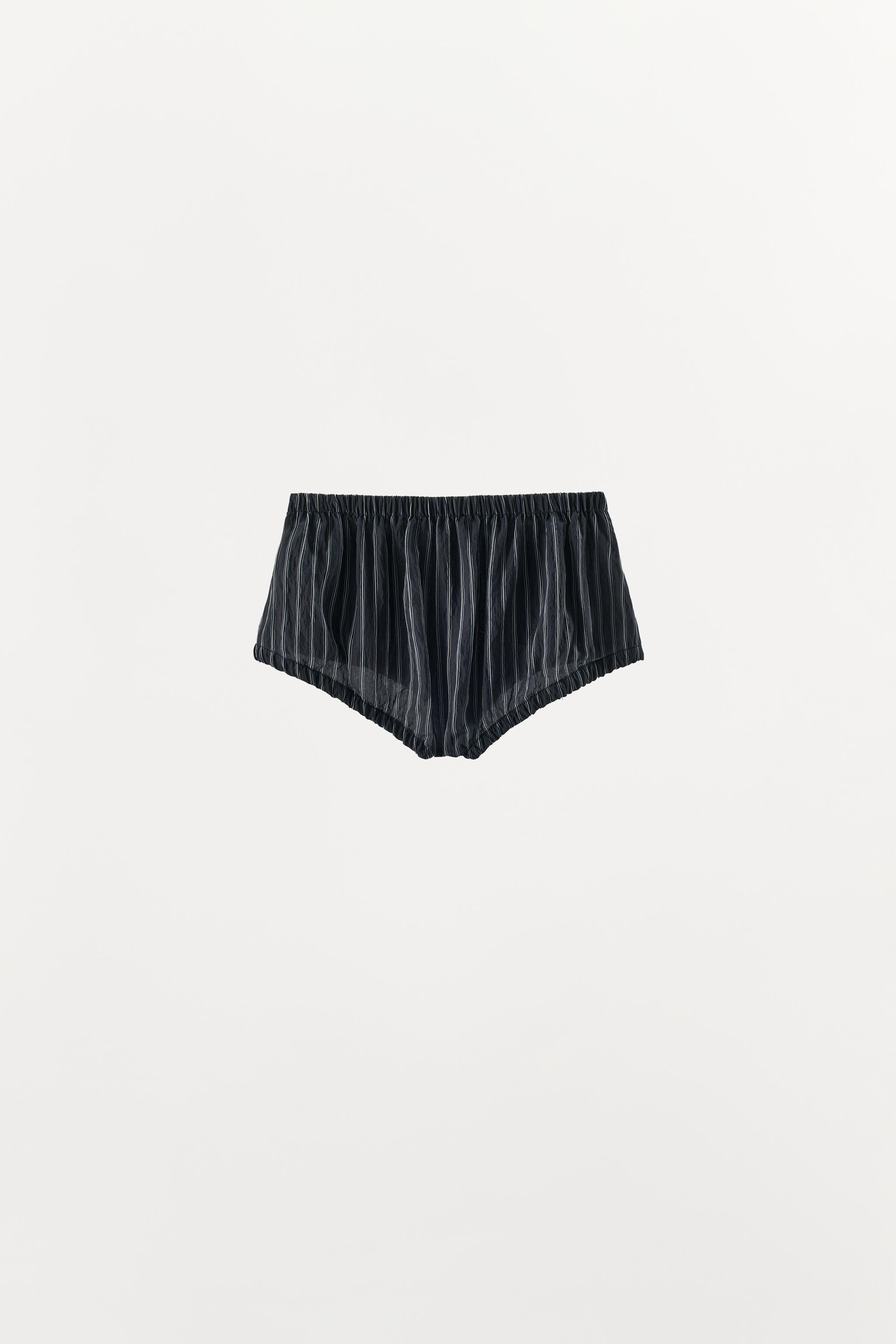 Zara Çizgili Cepli Mini Şort görsel 5