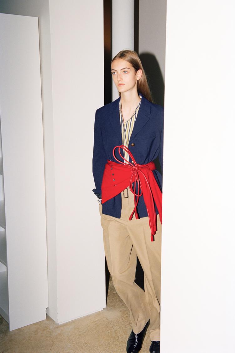 ZW COLLECTION BELTED DARTED TROUSERS