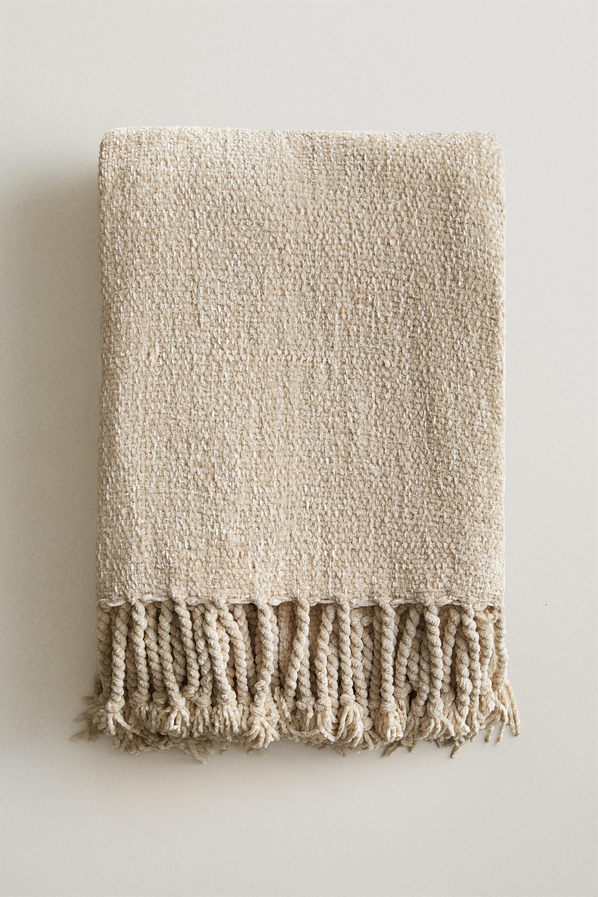 CHUNKY CHENILLE BLANKET — taupe brown