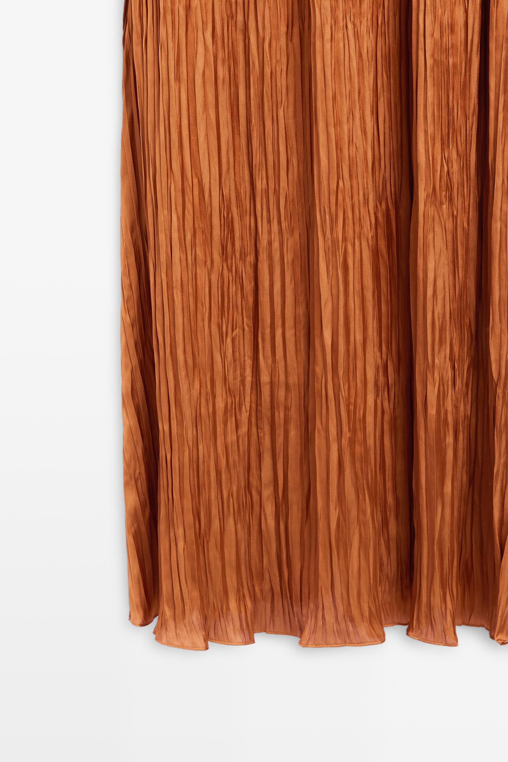 Long pleated halterneck dress