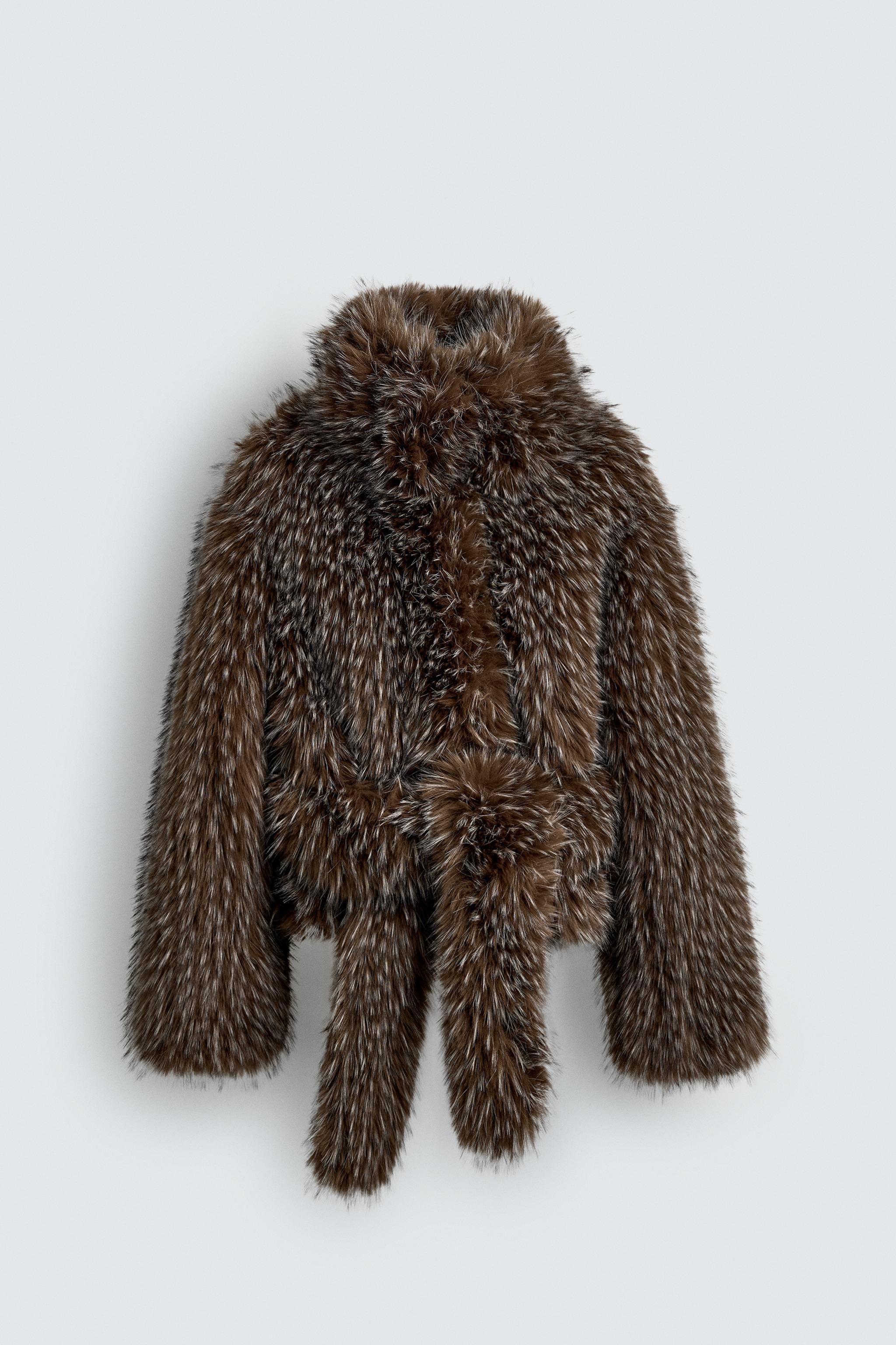 CASACO CURTO DE FAUX FUR HARRY LAMBERT FOR ZARA X DISNEY - Marrom