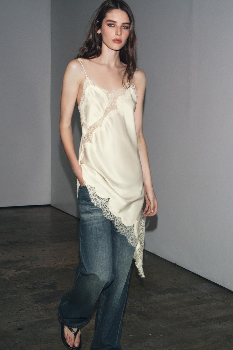 ΑΣΥΜΜΕΤΡΟ ΦΟΡΕΜΑ ΜΕ ΔΑΝΤΕΛΑ ZW COLLECTION - Σπασμένο λευκό του Zara - Εικόνα 0