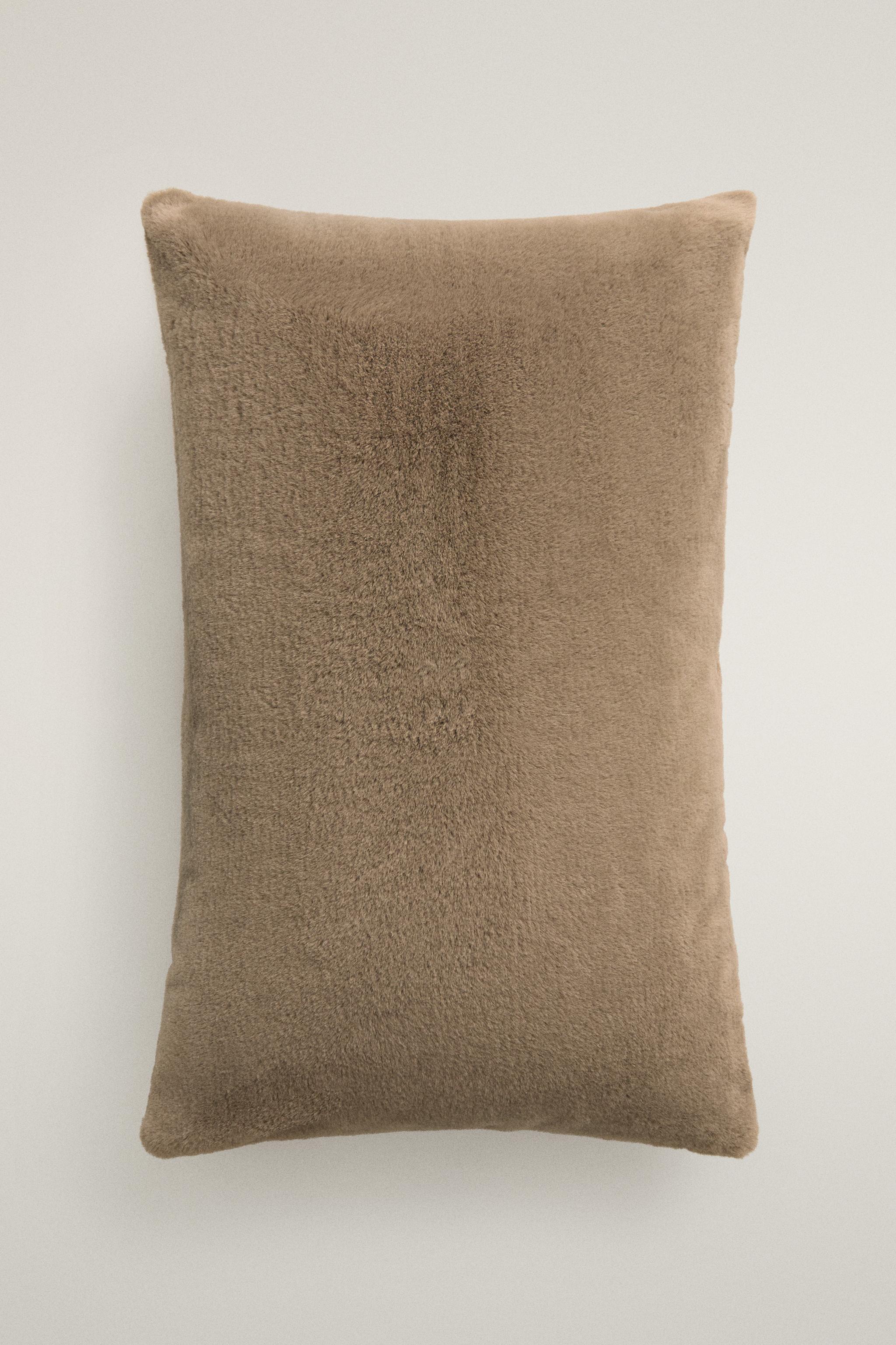 HOUSSE DE COUSSIN FOURRURE RASE UNIE