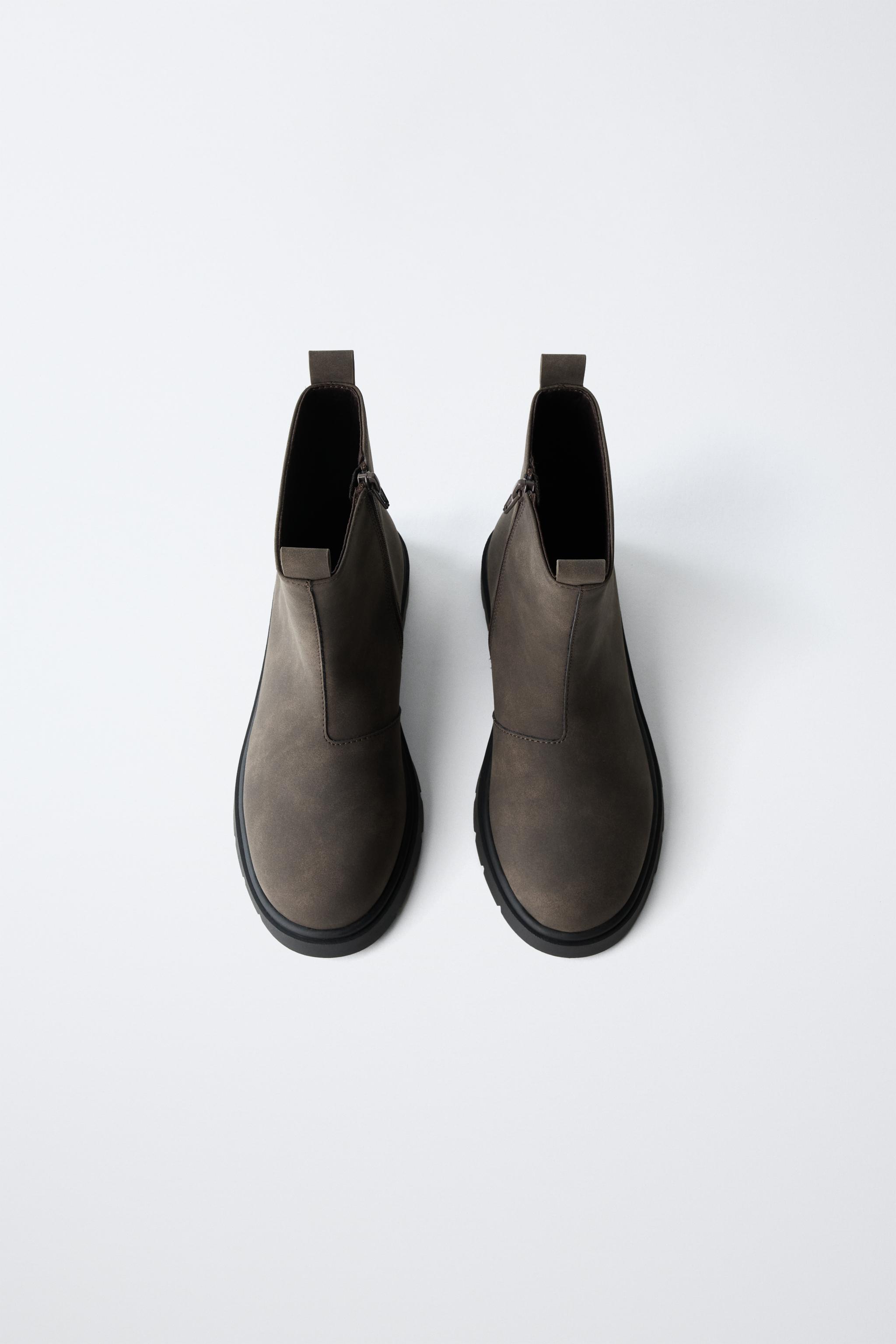 BOTTINES BASIQUES