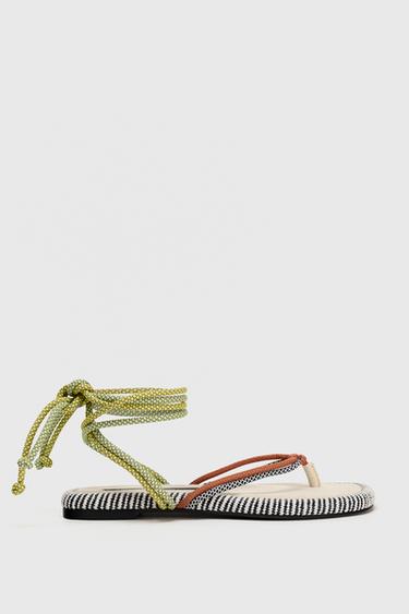 SANDALIA PLANA CUERDAS - Multicolor de Zara