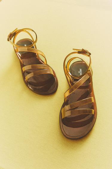 SANDALIA INFANTIL JELLLY TIRAS - Marrón de Zara