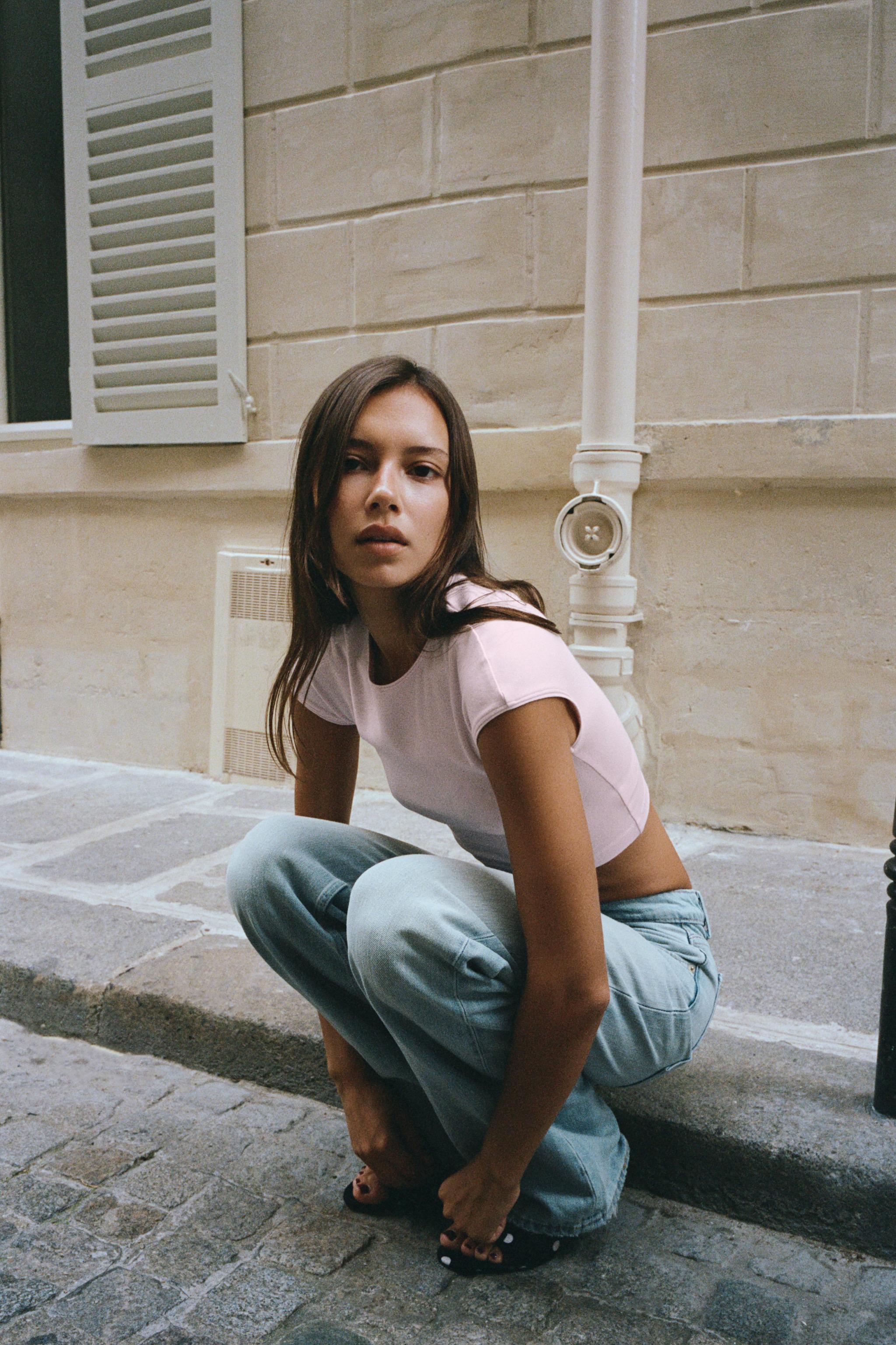 KISA KOLLU CROP T-SHIRT - Görsel 4