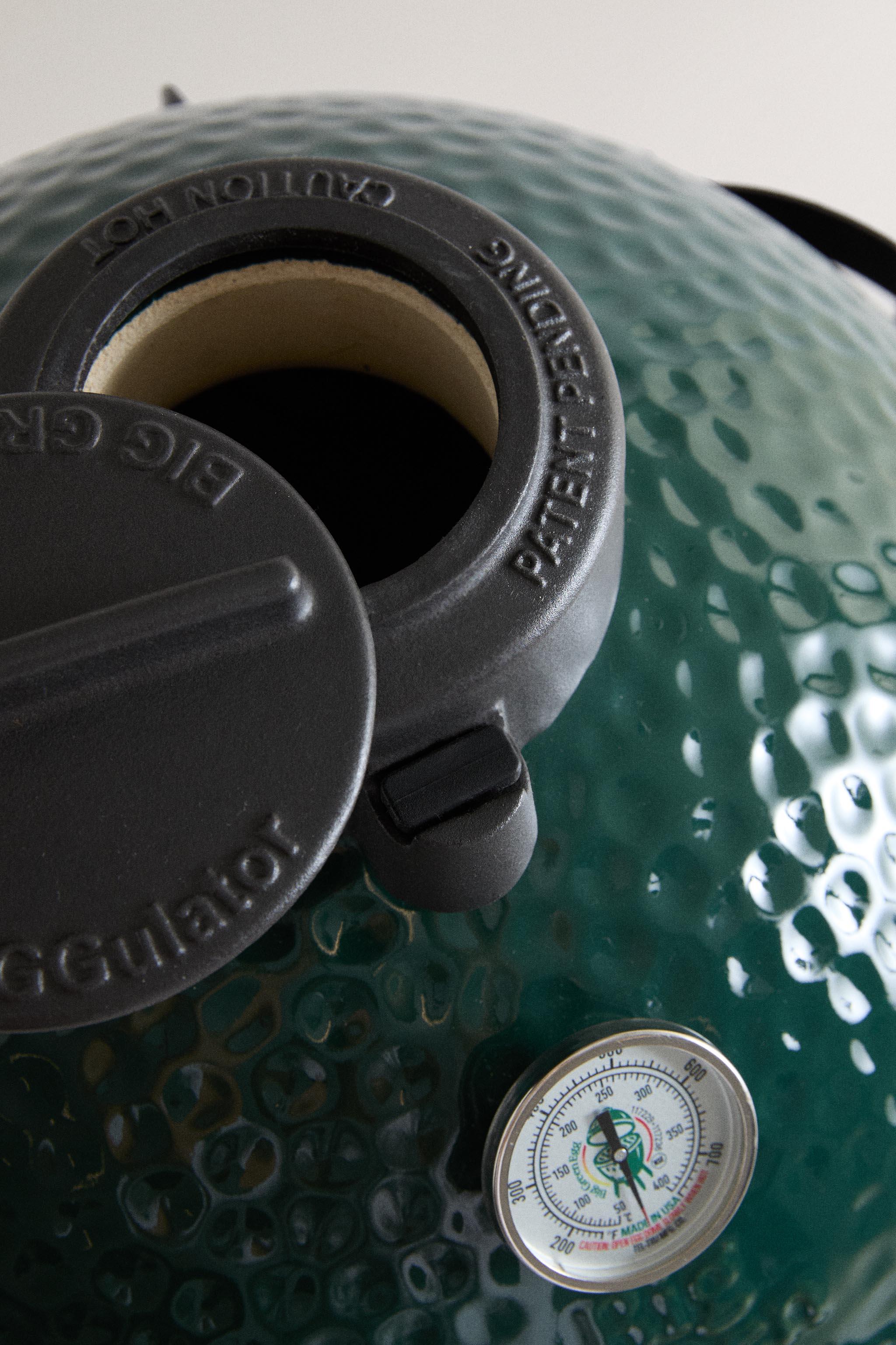 BIG GREEN EGG COMPACT BARBECUE