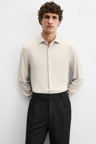 CHEMISE ÉLASTIQUE TEXTURÉE - Sable de Zara - Image 4