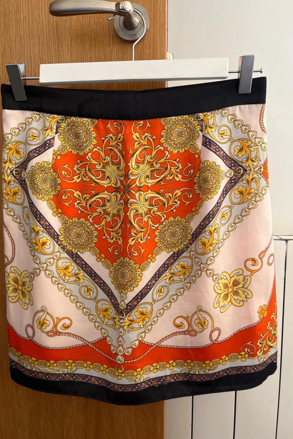 CHAIN PRINT BERMUDA SKORT - Image 4