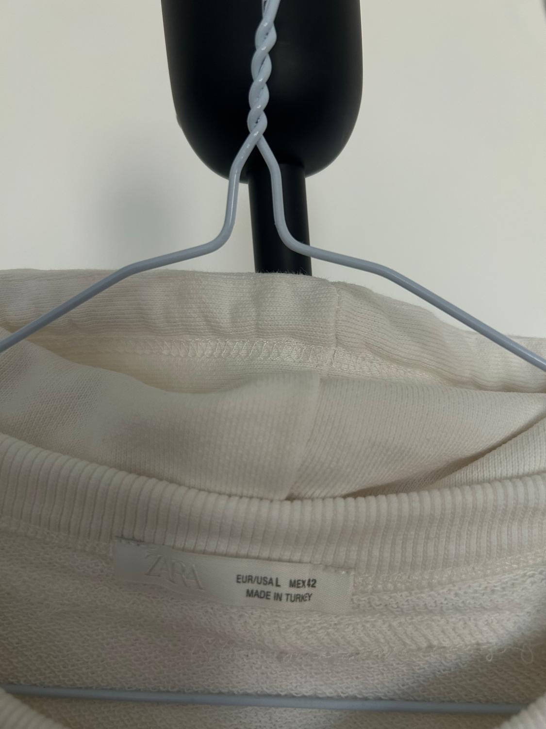 Hooded Sweatshirt - Image 5