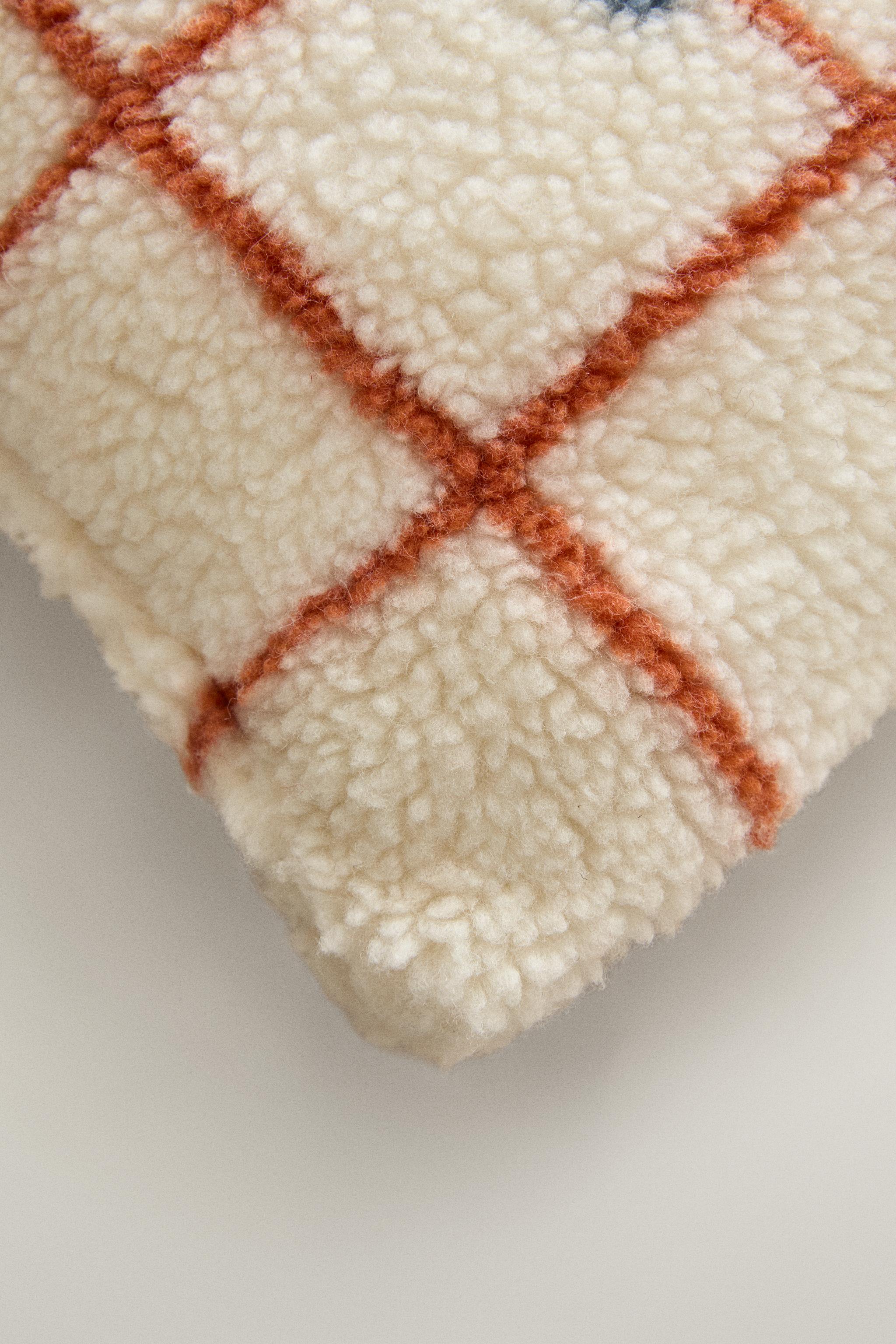 CHILDREN'S FAUX SHEARLING CUSHION WITH P — Orange