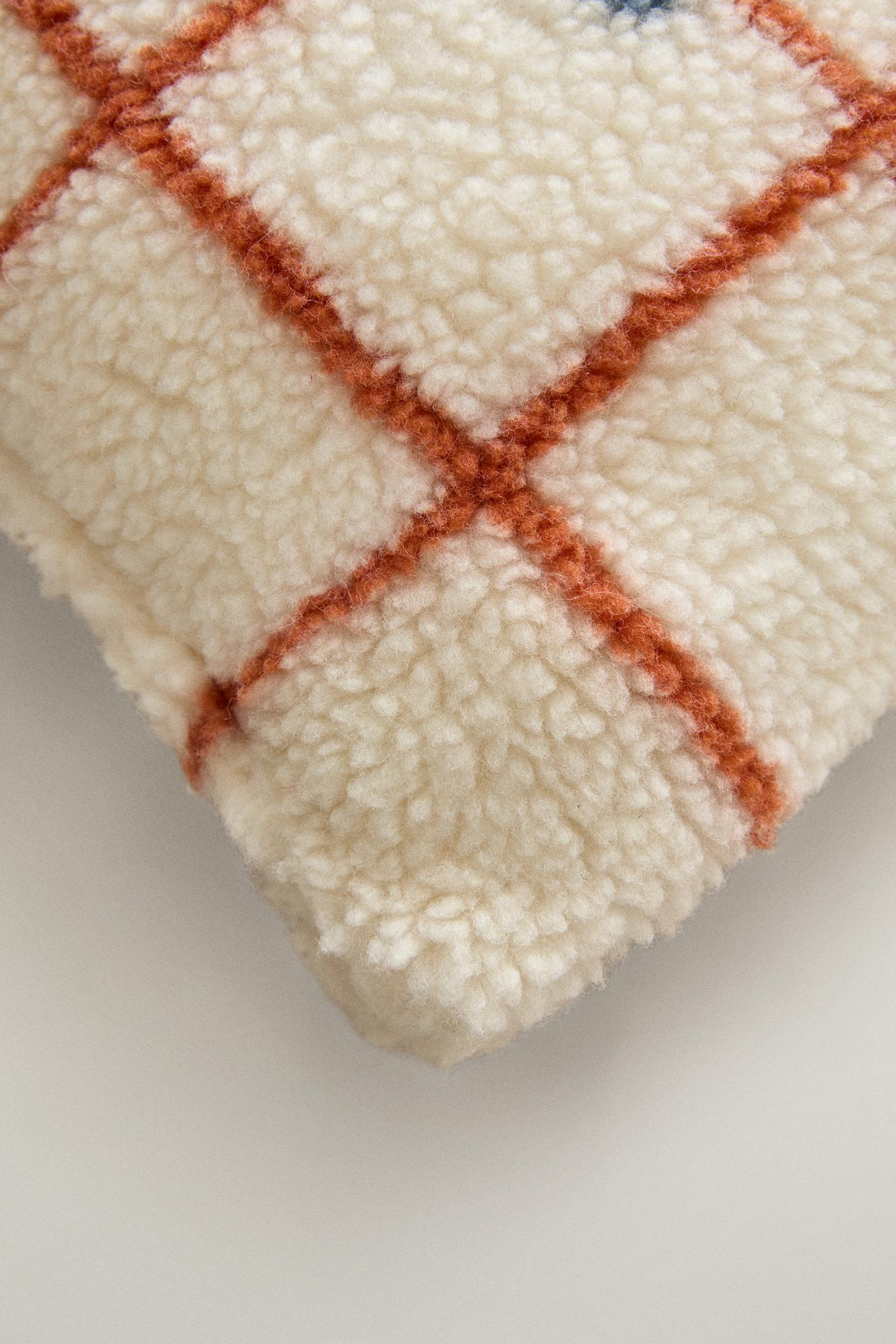 CHILDREN'S FAUX SHEARLING CUSHION WITH P — Orange