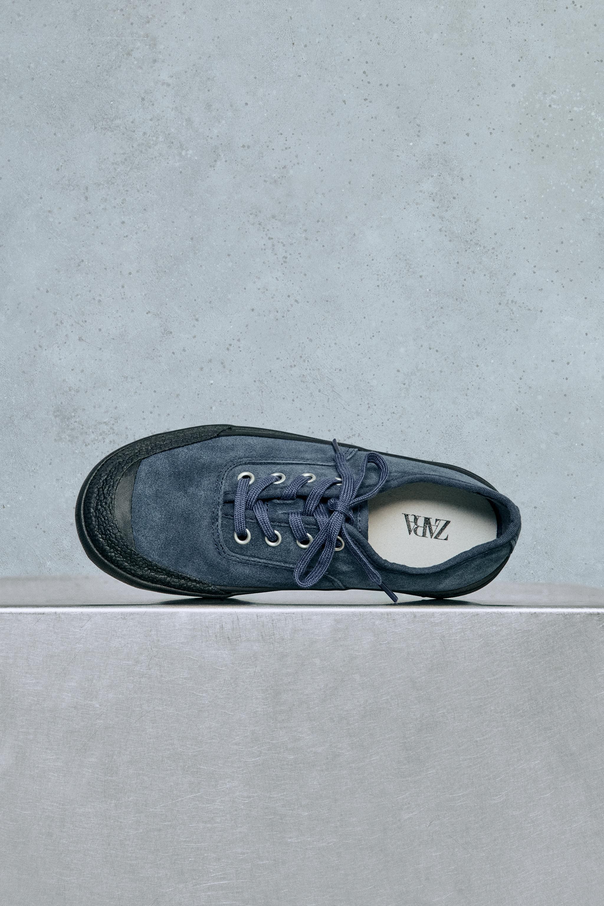 LEATHER SNEAKERS — Blue