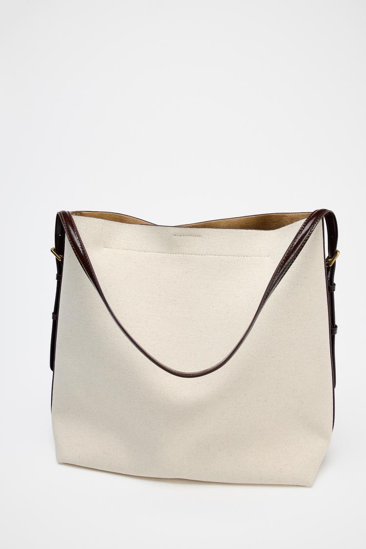 MAXI BUCKET BAG