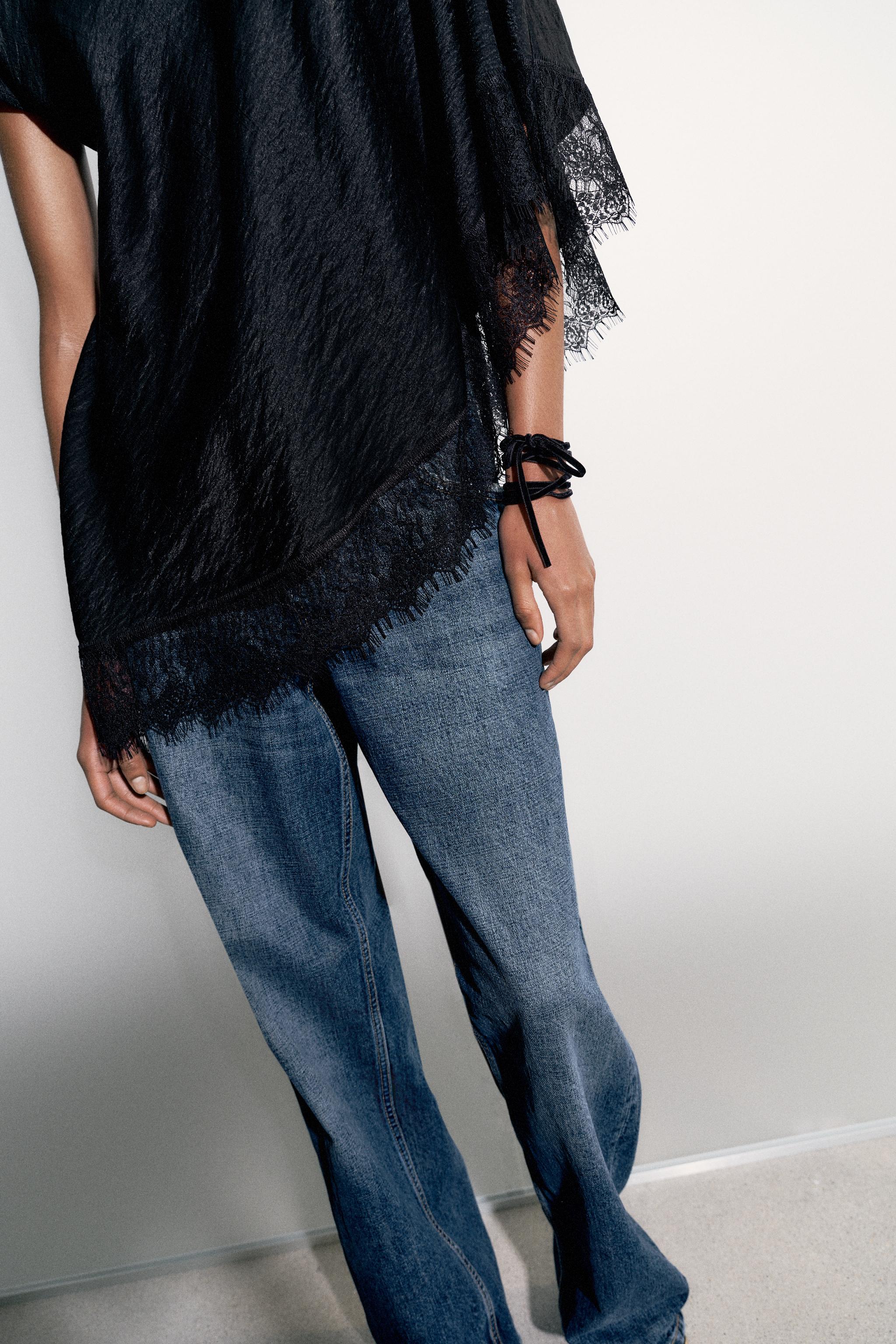 TOP SATINÉ ASYMÉTRIQUE DENTELLE